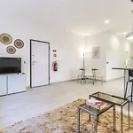 Portucale ! Moscavide Family Apartment