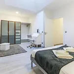 Apartment Portucale ! Moscavide Family *