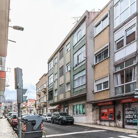 Portucale ! Moscavide Family